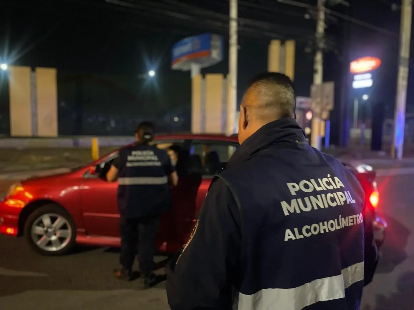 Operativo de alcoholimetría en Querétaro sanciona a 33 conductores.