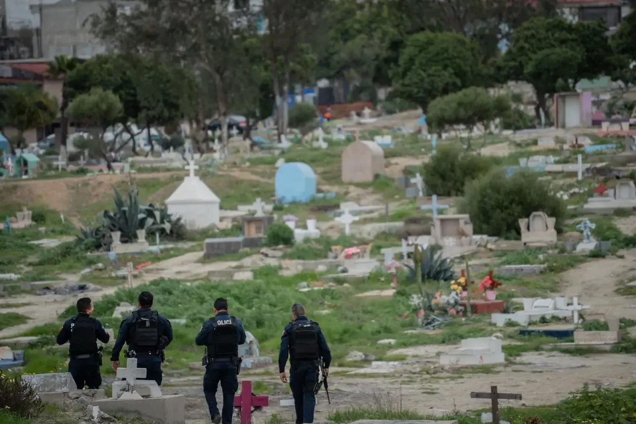 Operativo de seguridad en la colonia Fausto González tras ataque a policías.