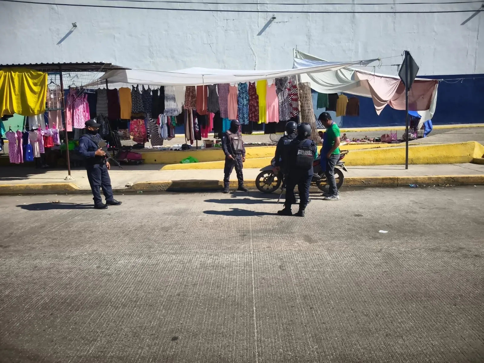 Operativo policial para aumentar la seguridad en Acapulco.