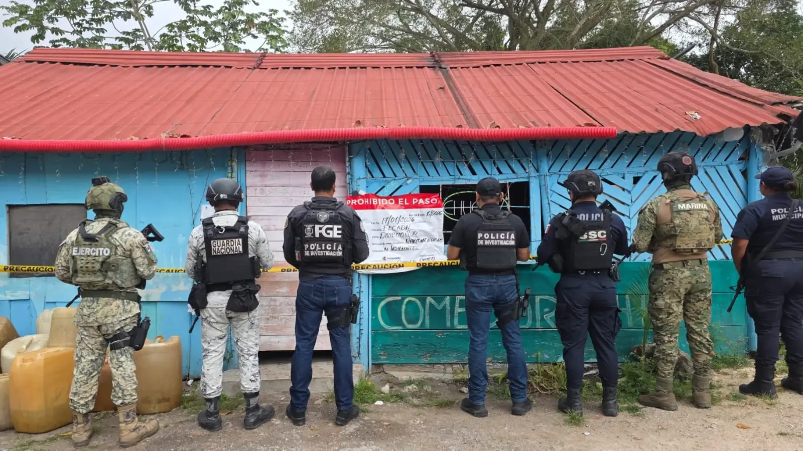 Operativos de seguridad en Playa del Carmen contra el narcomenudeo.