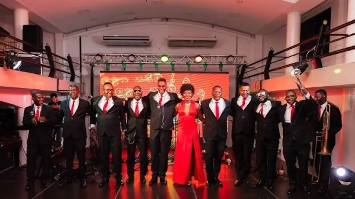 La Orquesta Gratson emerge como un ícono musical en Cali fusionando tradición y modernidad.