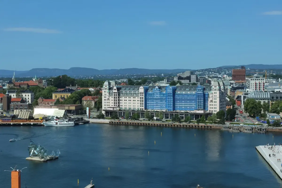 La plataforma noruega presenta un plan a diez años para fortalecer la industria de la moda.