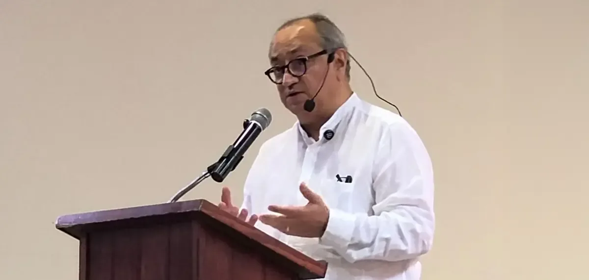 El ex-gobernador de Aguascalientes advierte sobre consecuencias para funcionarios.
