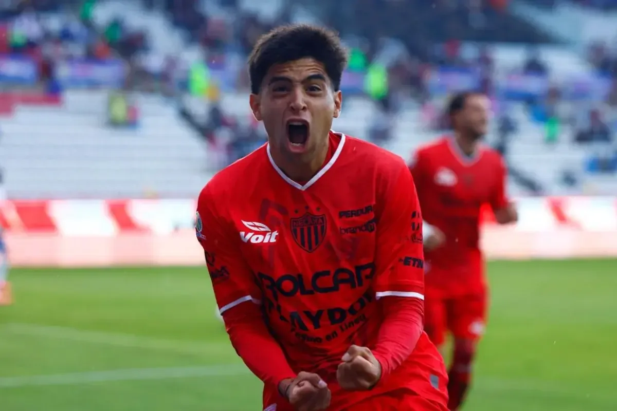 Un doblete de Salomón Rondón en los minutos finales evitó la derrota de los Tuzos.