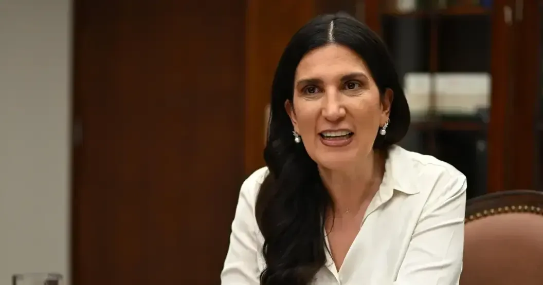 La presidenta de la Cámara de Diputados, Kenia López, enfatiza la importancia del voto ciudadano para lograr mayor representación.