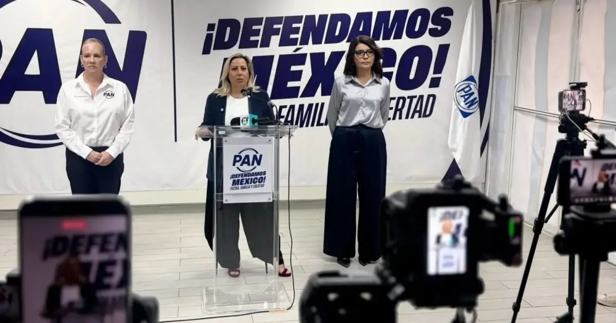 La gobernadora de Baja California es acusada de traición tras audios filtrados.