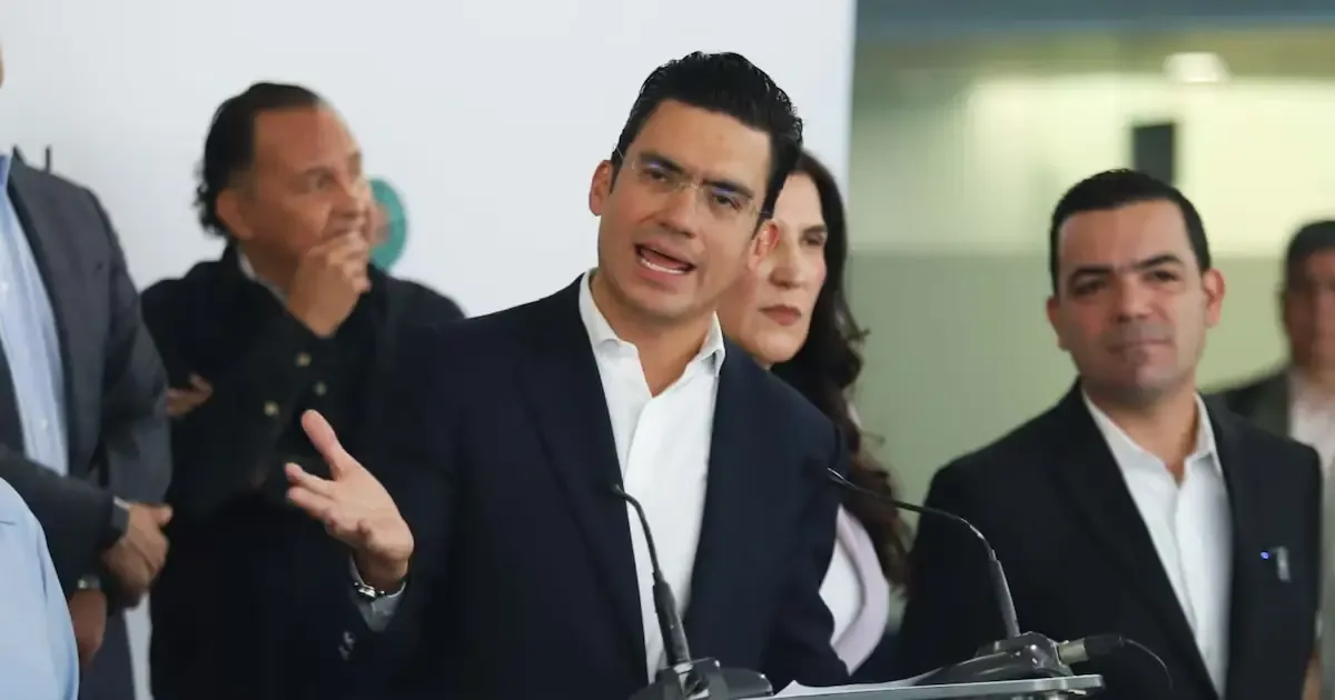 Acción Nacional solicita a la FGR aclarar presuntos vínculos entre consejeros y un proveedor.