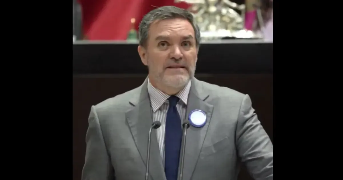 Legisladores del PAN abogan por una atención más cercana a las necesidades de los migrantes mexicanos.