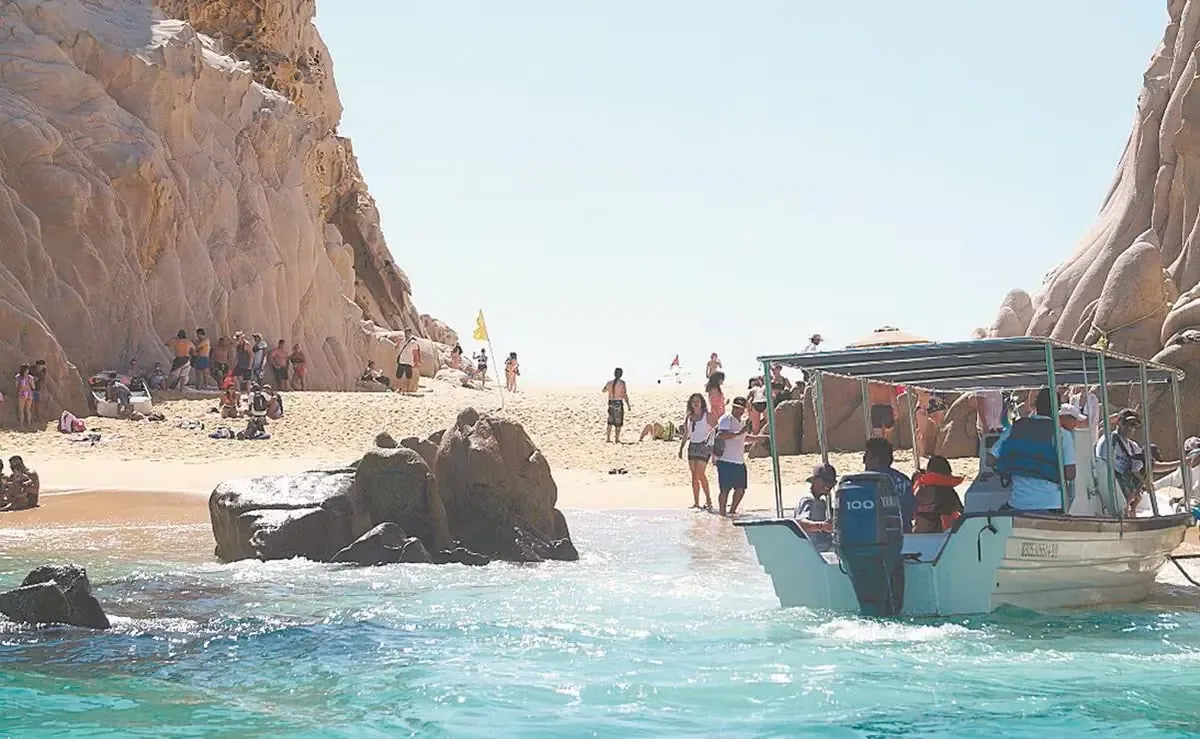 La caída del turismo en Quintana Roo requiere atención urgente, señala el PAN en su propuesta.