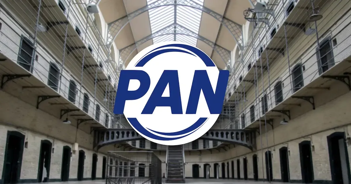 Una nueva iniciativa busca castigar a narcopolíticos con penas severas y la construcción de una megaprisión en México.