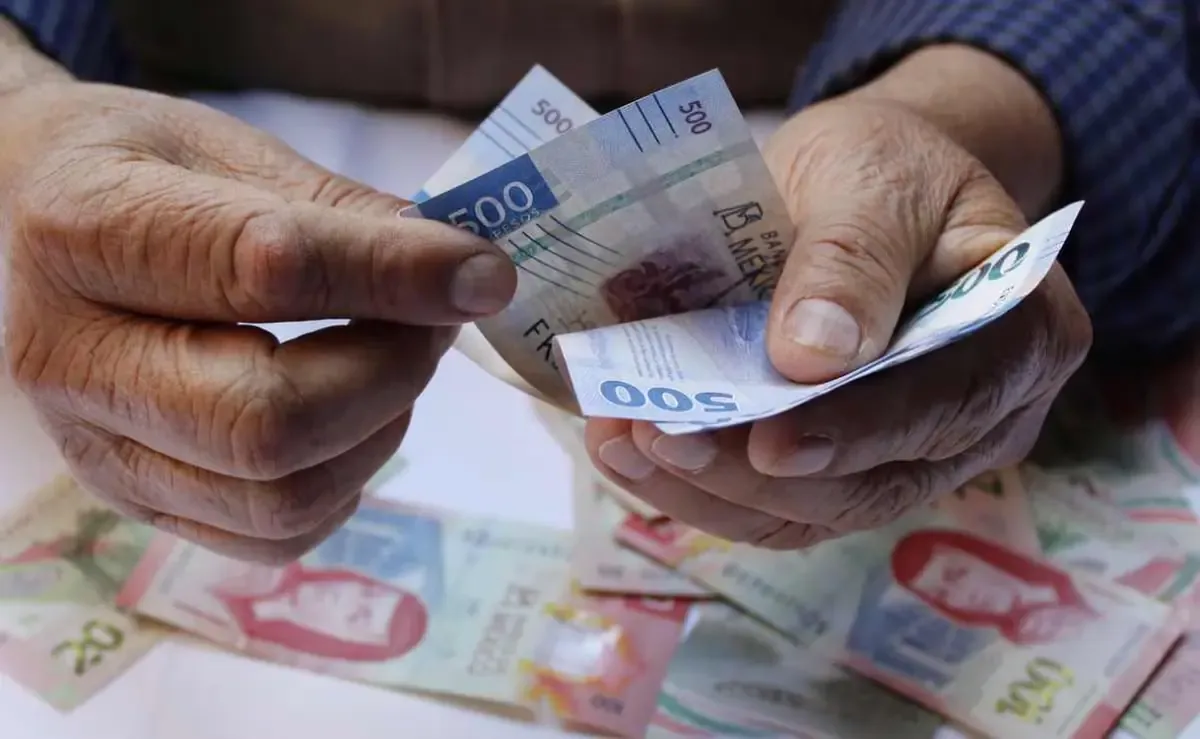La propuesta del gobierno busca consolidar el crecimiento económico y mejorar la inversión pública.