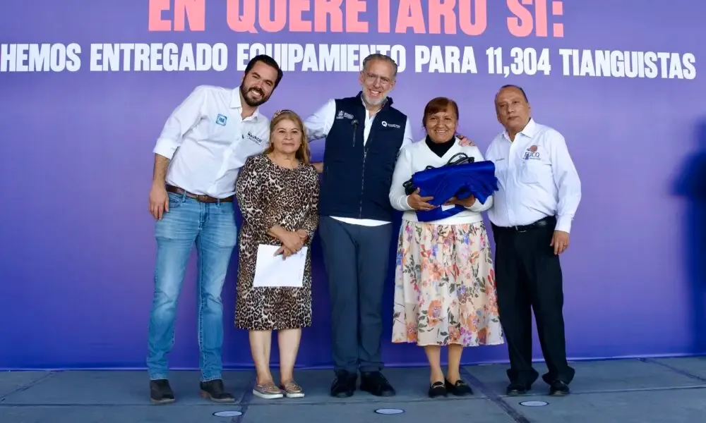 Parque industrial en expansión en Querétaro, impulsando la economía local.