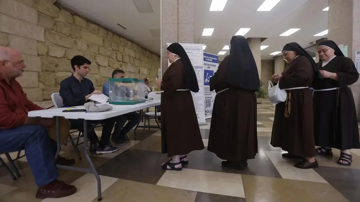 La asistencia a votar supera los índices de las últimas elecciones autonómicas en un contexto de adelanto electoral.