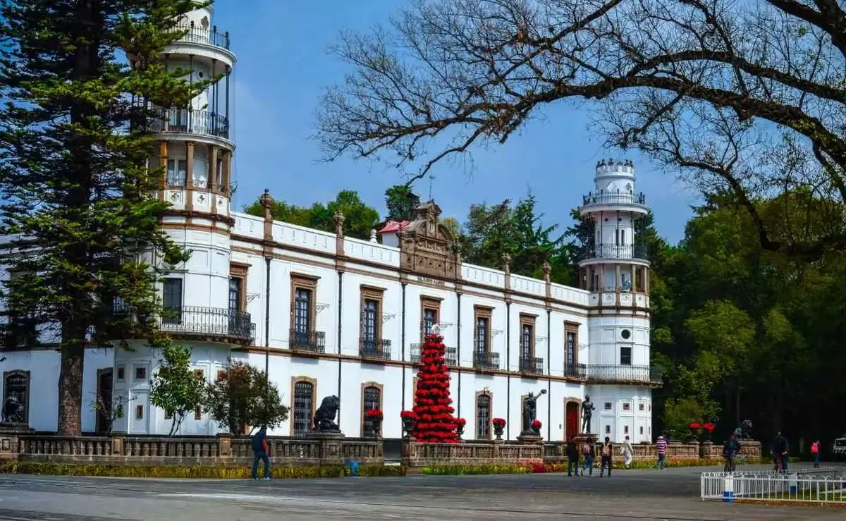 La Universidad Autónoma de Chapingo enfrenta un bloqueo que impide acceso a su estación experimental desde hace un año.