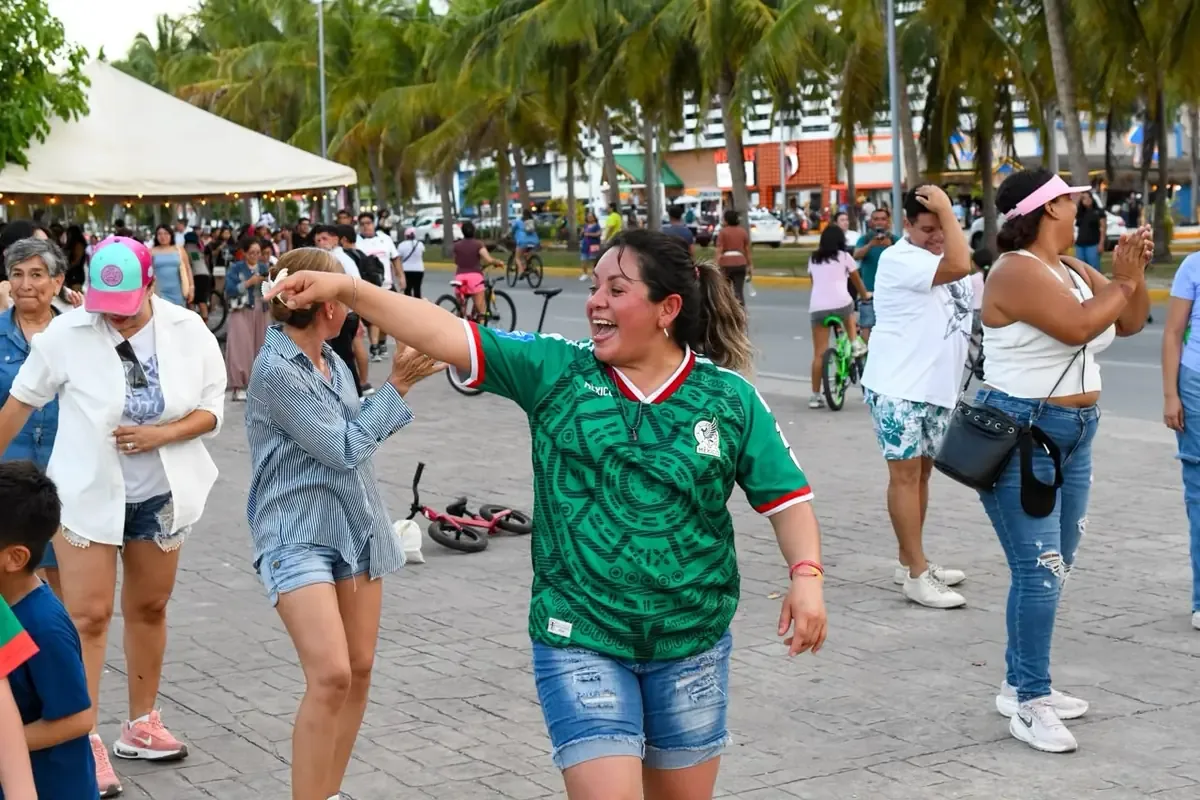 La iniciativa apoya la movilidad activa y fomenta la convivencia familiar en espacios públicos.