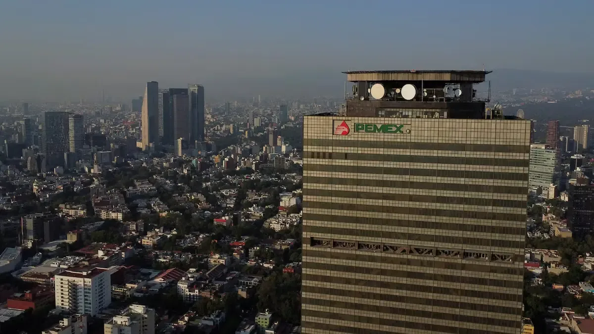 El apoyo del Gobierno será esencial para que Pemex atienda sus deudas, a pesar de su reducción.