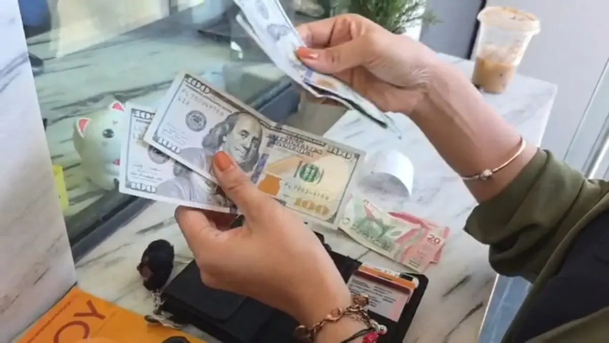 La caída del peso afecta la economía fronteriza de Baja California y el poder adquisitivo.
