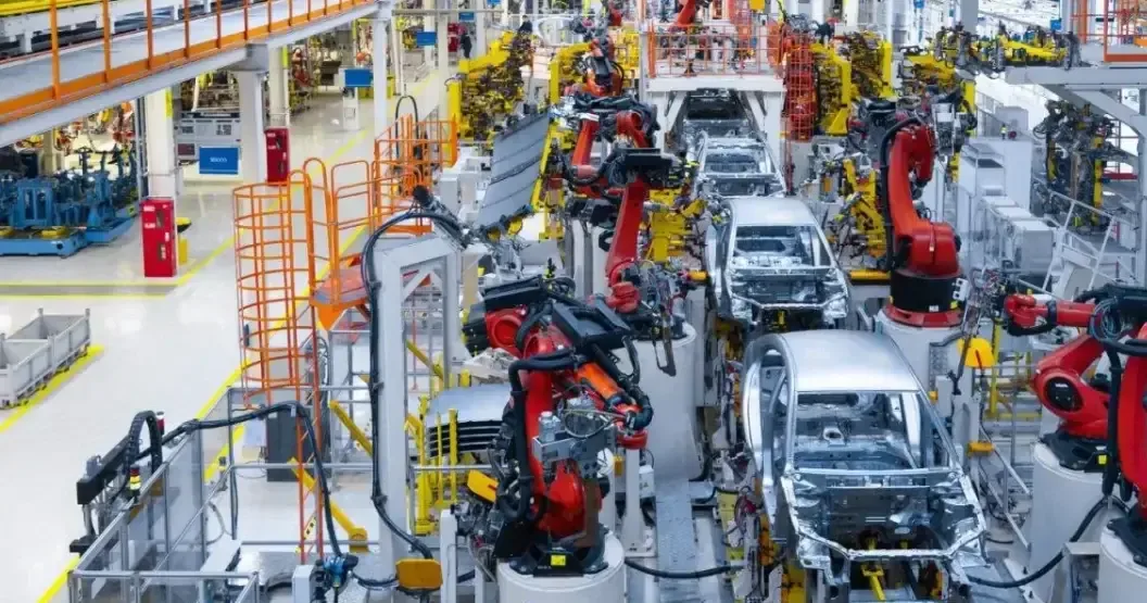 Nuevas regulaciones del T-MEC podrían aumentar la producción automotriz en la región.