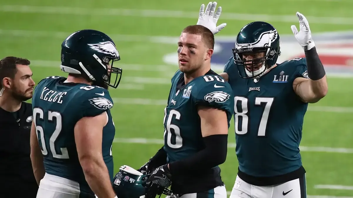 La llegada de Ertz refuerza la ofensiva de los Eagles ante la baja de su titular.