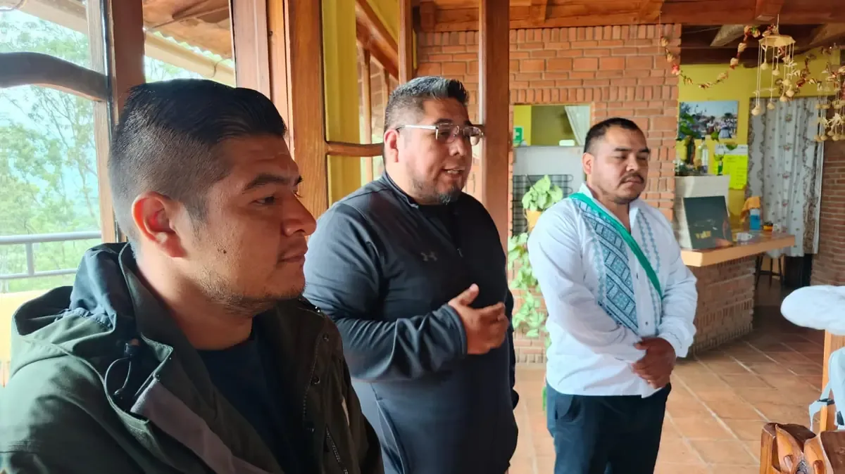 La comunidad purépecha solicita un trato respetuoso a los visitantes en sus celebraciones.