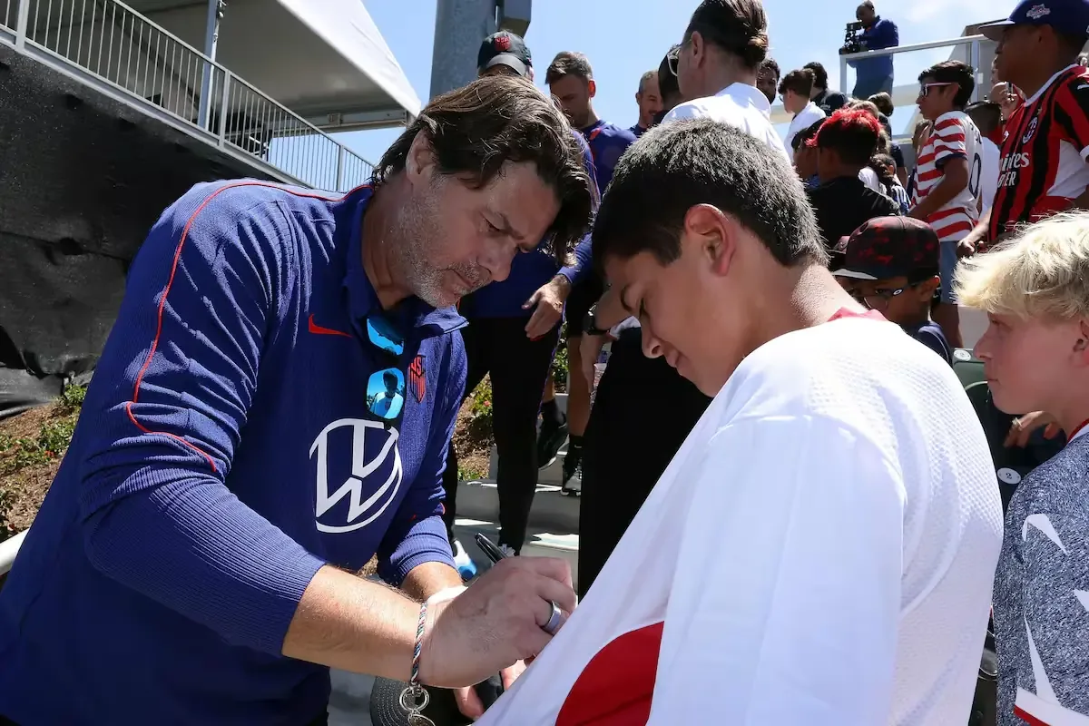El entrenador argentino busca conectar con los aficionados para alcanzar nuevas metas en la Copa del Mundo.