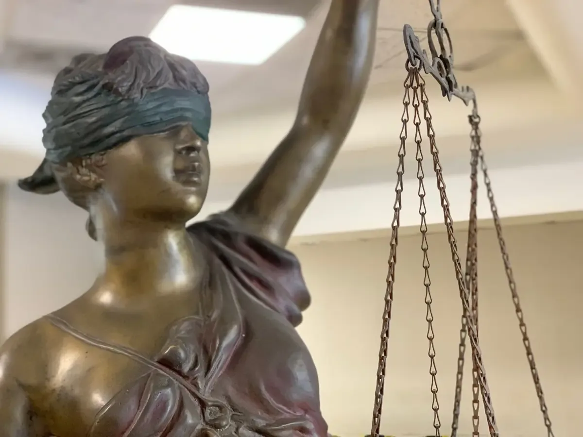 Una circular del Consejo de Administración restringe la expresión pública de funcionarios del Poder Judicial en el estado.