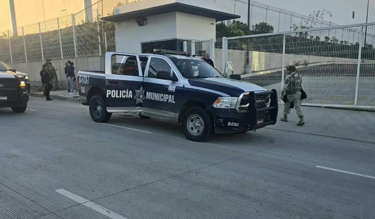 Un elemento de la Policía Municipal fue herido mientras atendía un reporte de robo en Tijuana.