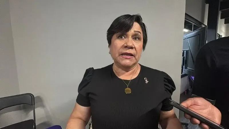 El estado de salud del policía es estable y se encuentra fuera de peligro tras una intervención médica.
