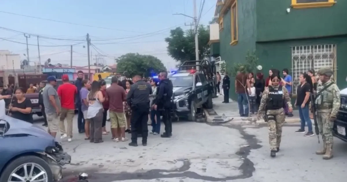 Una mujer falleció tras ser atropellada por patrulla policial; la comunidad exige justicia.