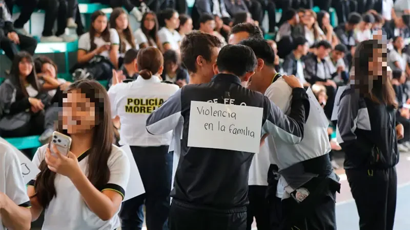 La estrategia busca fomentar la convivencia y prevenir el acoso escolar entre jóvenes.