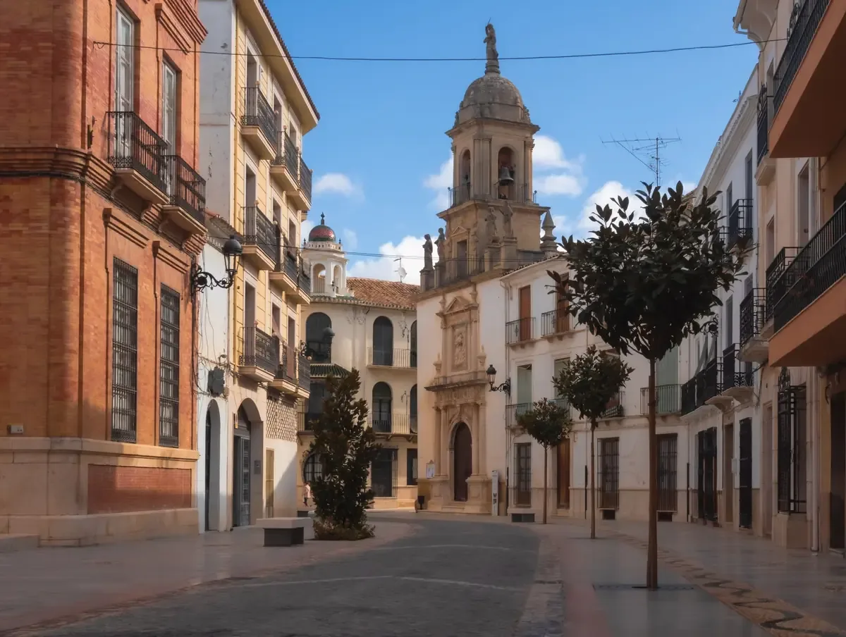 El alcalde asegura que atenderán las demandas de los agentes.