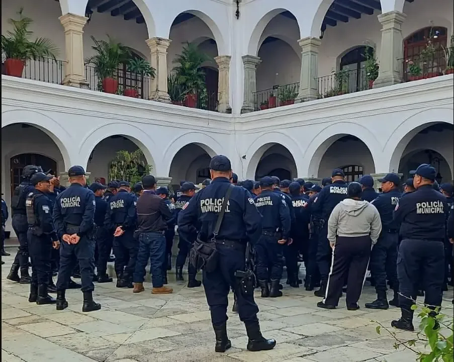 La falta de una ley de pensiones impulsa a los policías a tomar acciones.