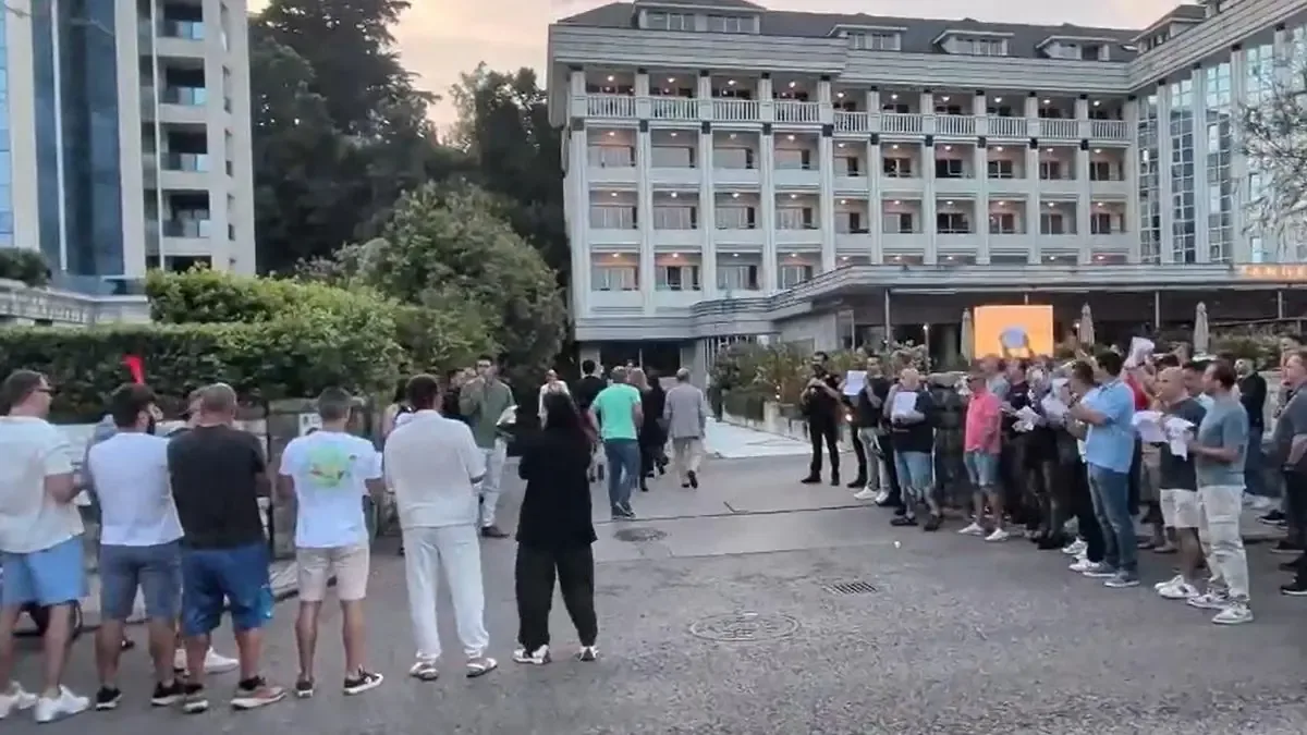 La manifestación marca un hito en el conflicto salarial con el gobierno local.