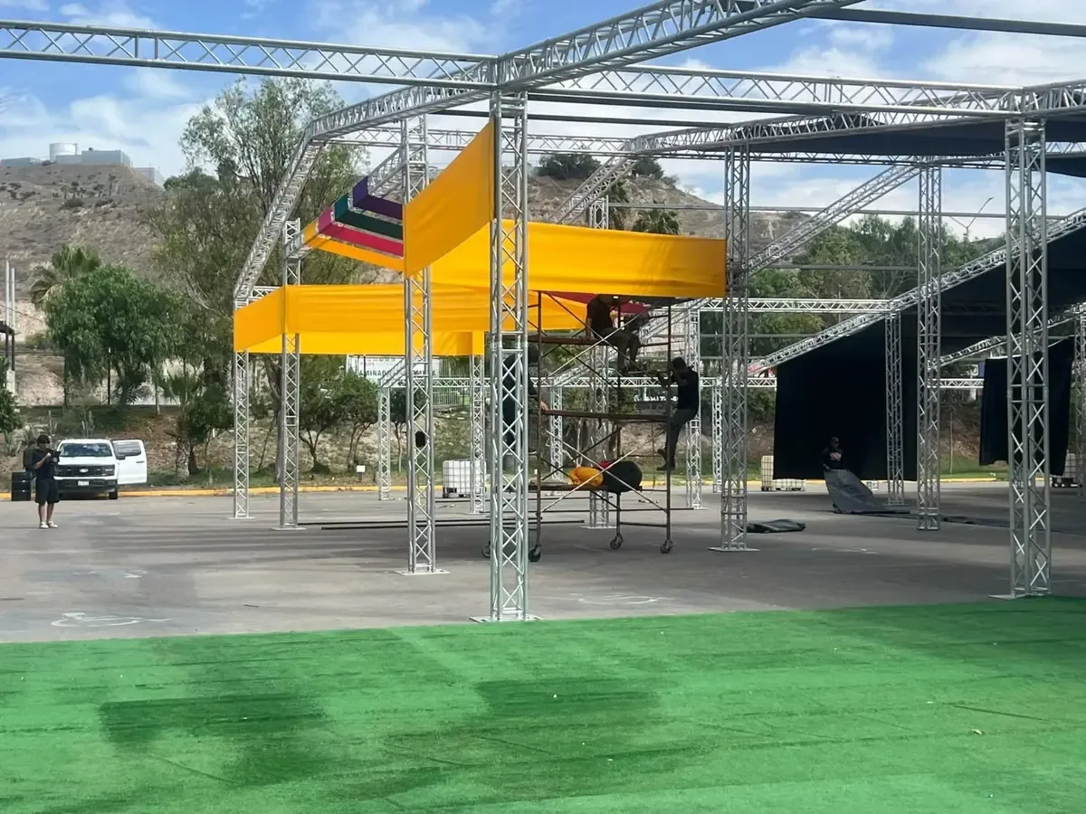 La Unión de Libreros de Tijuana informa sobre el ajuste debido a las afectaciones por lluvias en el recinto ferial.