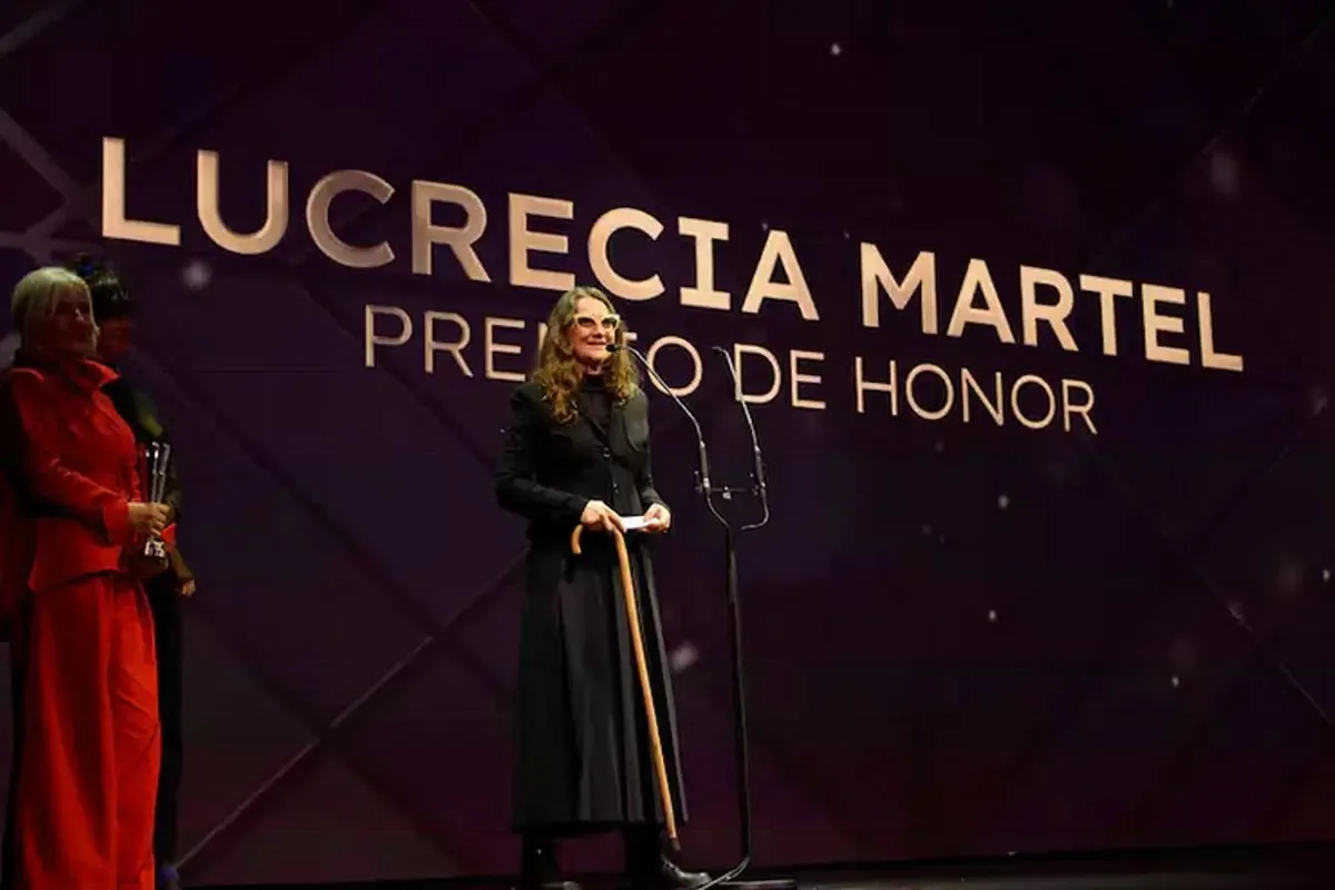 La ceremonia destacó la producción argentina y abordó la crisis del sector audiovisual.