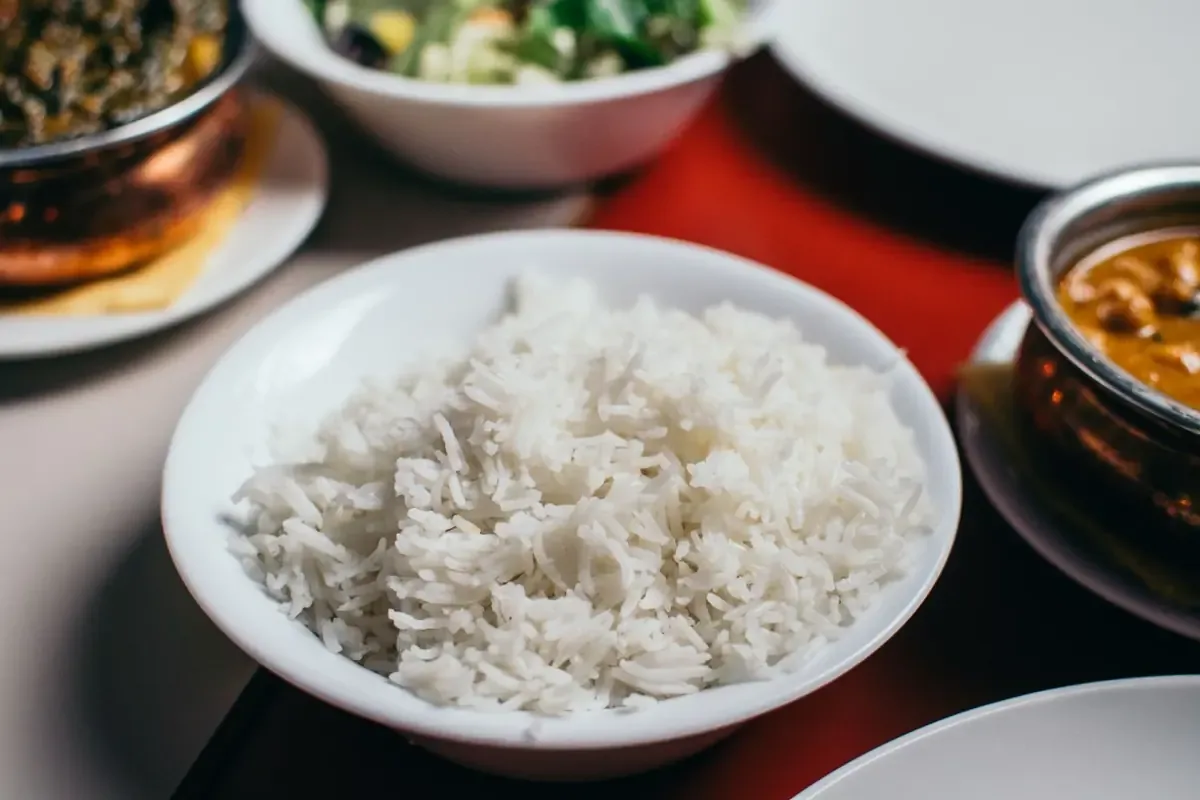 Descubre la receta rápida de arroz del chef Jordi Cruz, ideal para cenas sencillas.