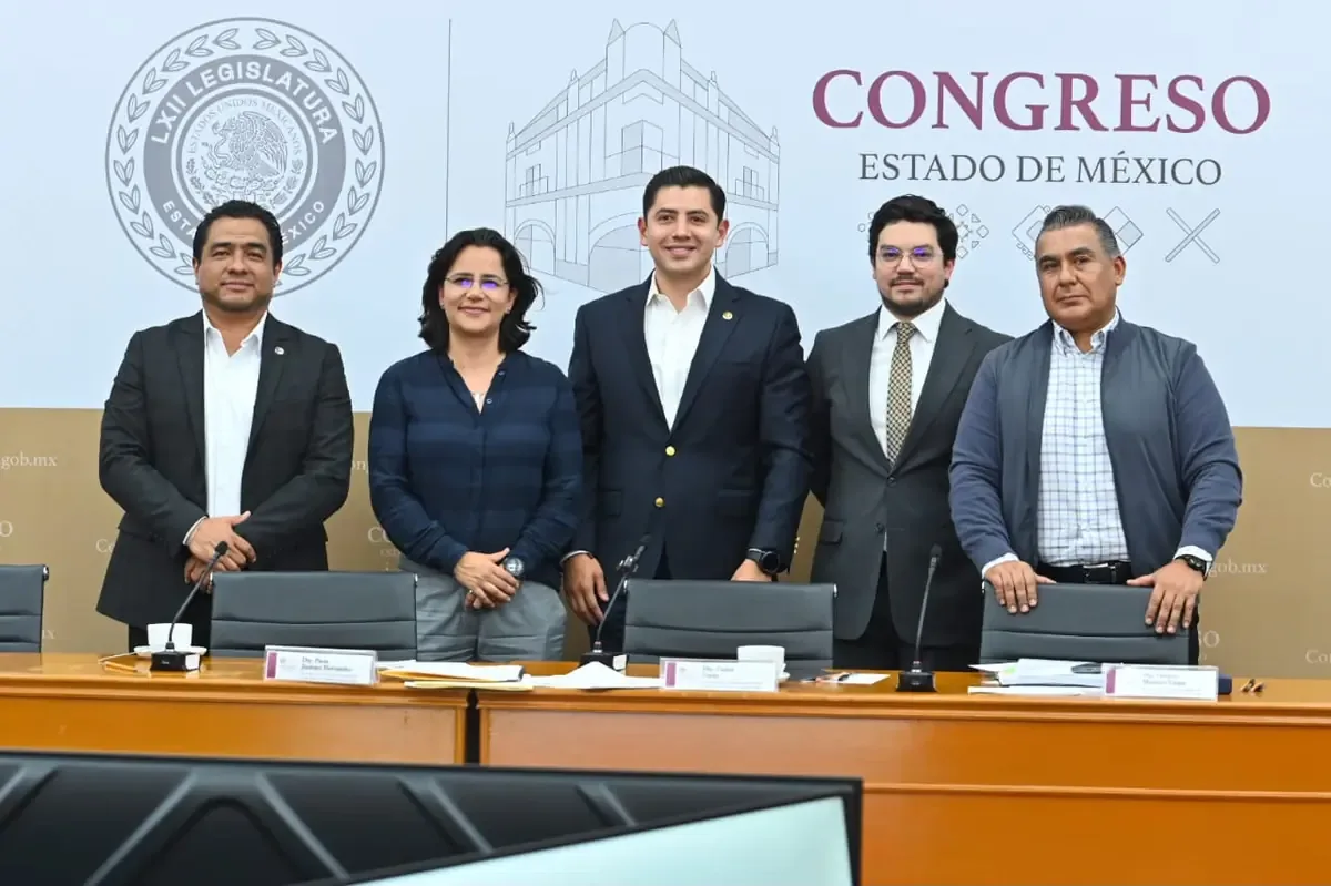 La reorganización busca concentrar los méritos en áreas fundamentales para el desarrollo estatal.