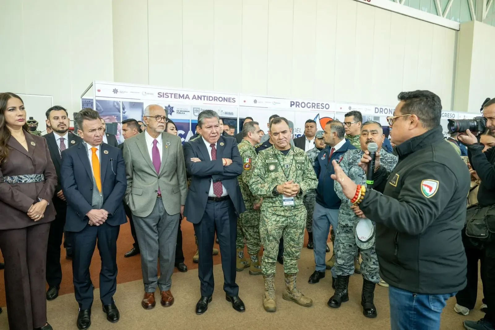 Presentación de tecnología avanzada en la reunión de Gobernadores en Zacatecas.