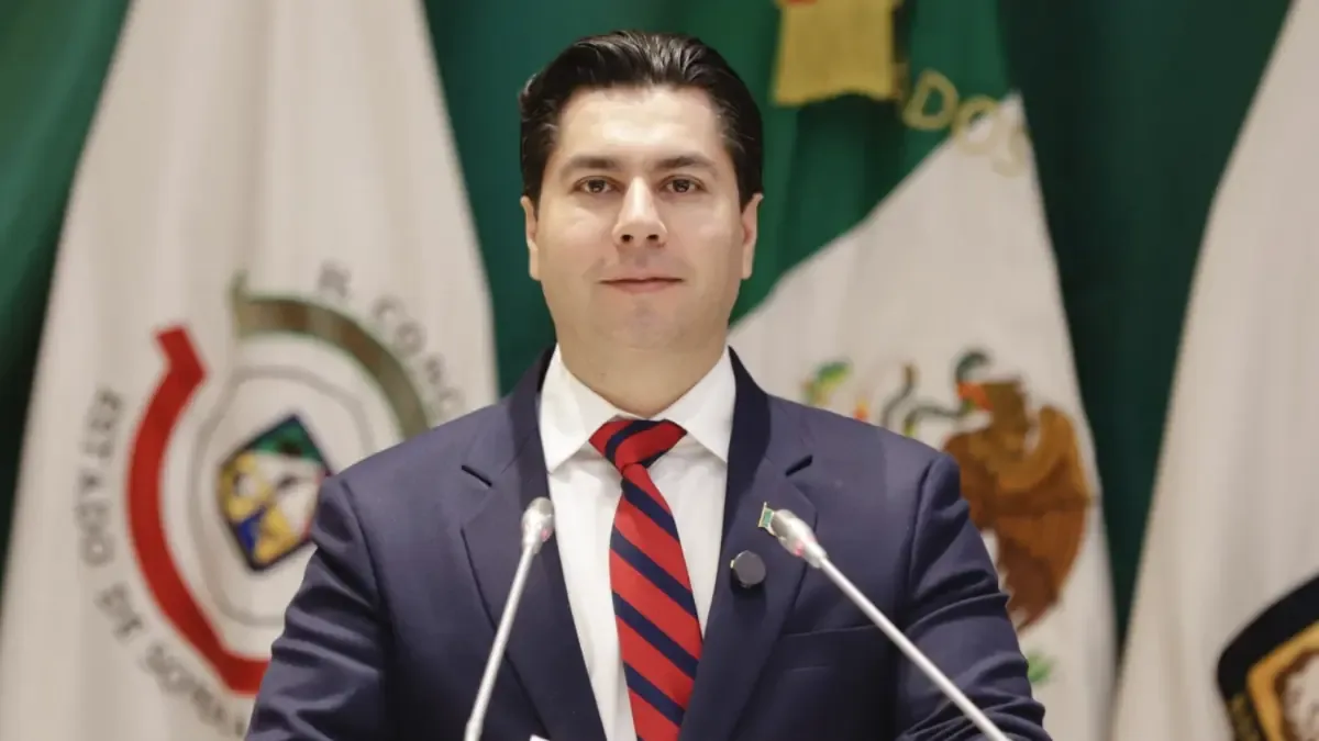 Diputado Emeterio Ochoa acusa conflictos de interés en licitaciones electorales desde 2017.
