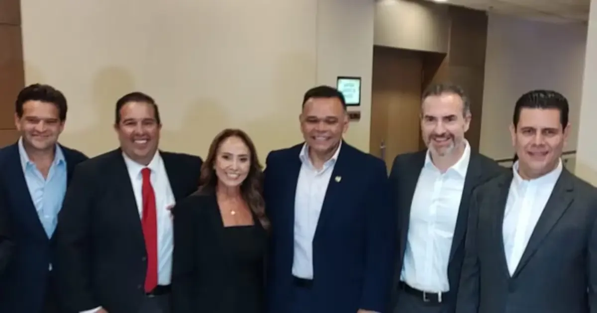 La presentación tuvo lugar en un foro donde se discutió la creciente ola de violencia en el país.