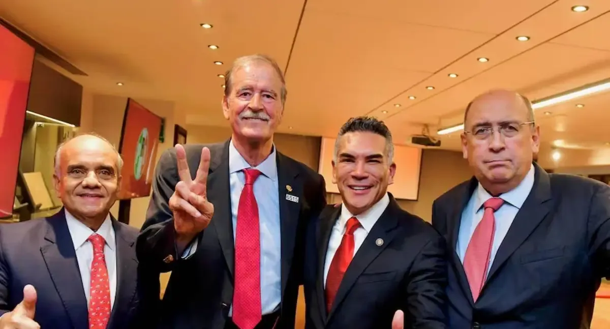 PRI y expresidente Vicente Fox dialogan para fortalecer la democracia en México y convocar a la participación ciudadana.