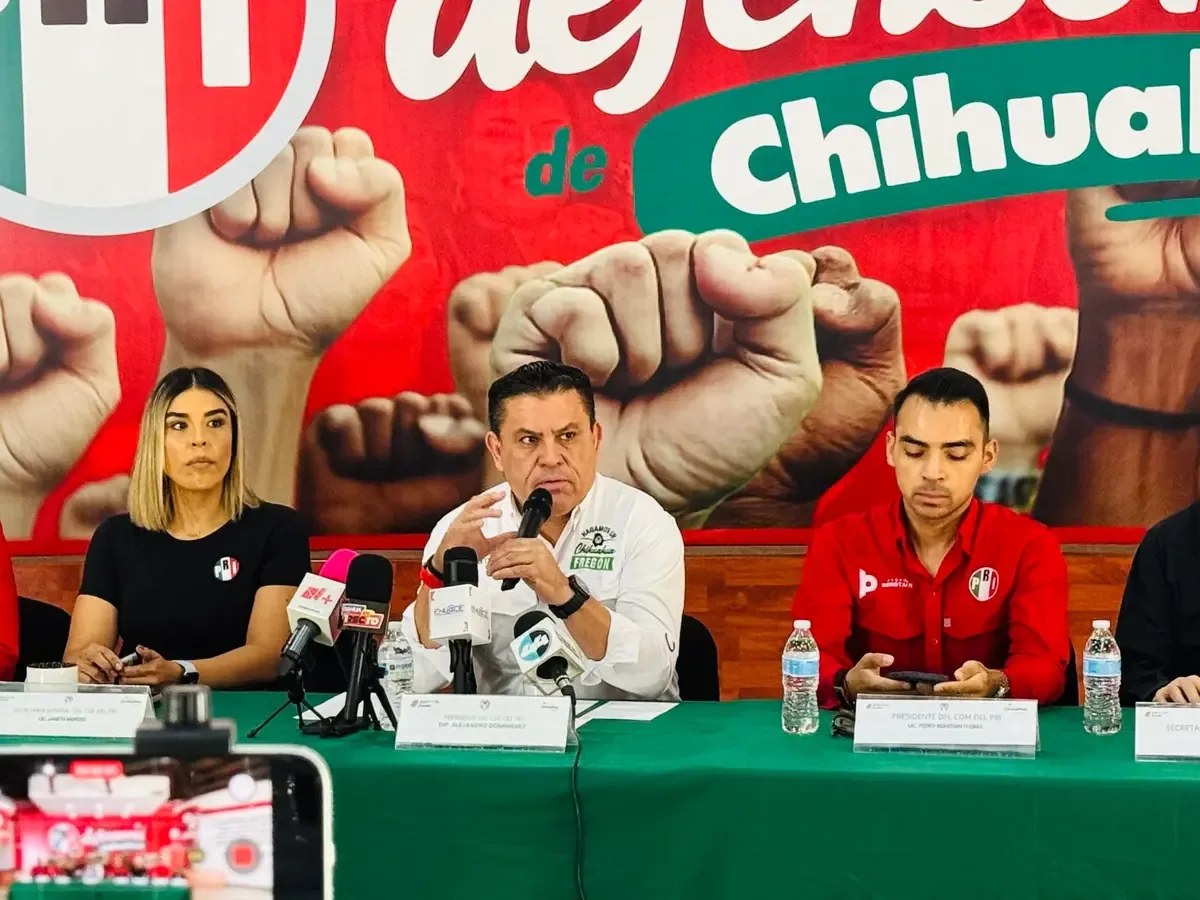 La falta de diálogo entre el PRI y el PAN complica los acuerdos en Chihuahua.