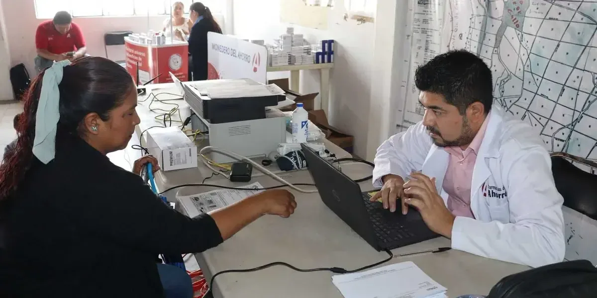 La comunidad recibe servicios gratuitos enfocados en salud y agricultura.