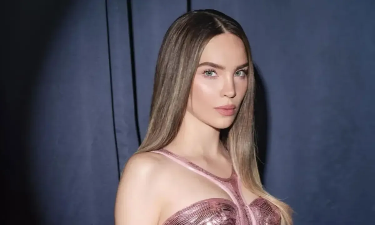 La serie "Carlota" busca recrear la historia de la emperatriz de México con un elenco destacado y producción en diversas locaciones.