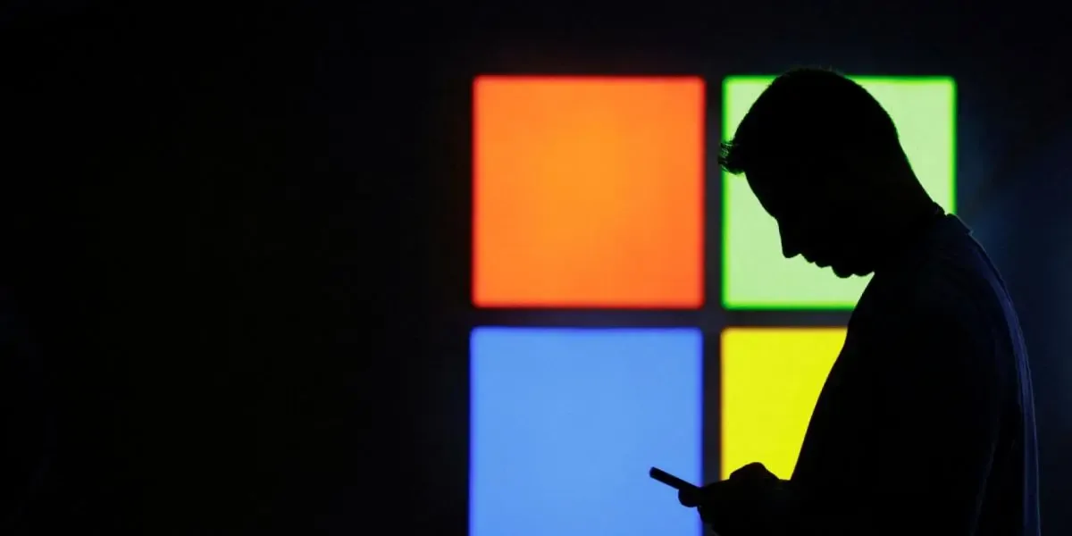 Problemas en Microsoft Outlook afectan a miles de usuarios globalmente.