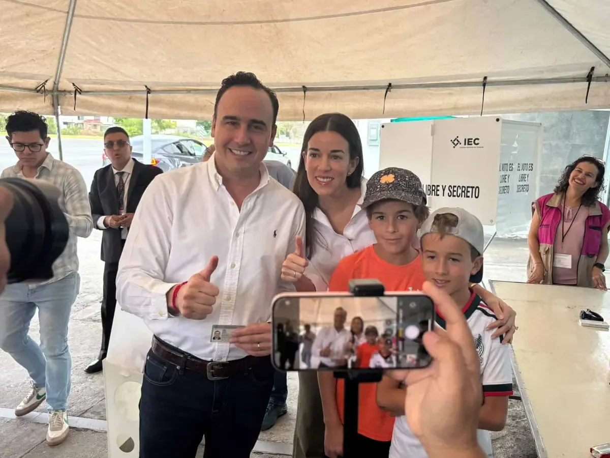 La jornada electoral se desarrolla con amplio despliegue de seguridad y participación ciudadana.