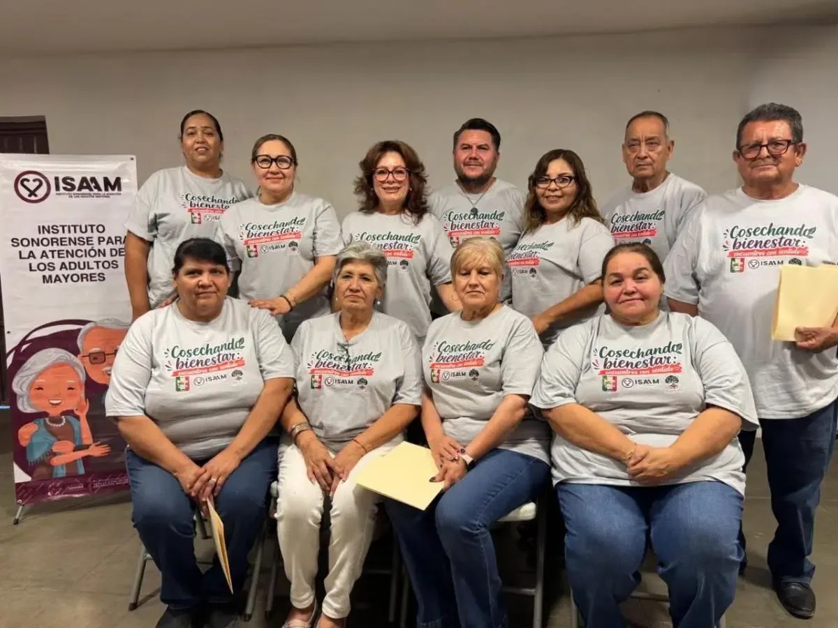 El programa incluyó actividades para fortalecer la memoria y habilidades sociales de las personas mayores.