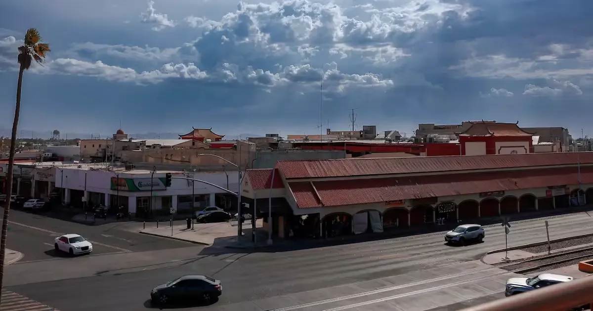 Las altas temperaturas y el viento demandan precauciones a la población.
