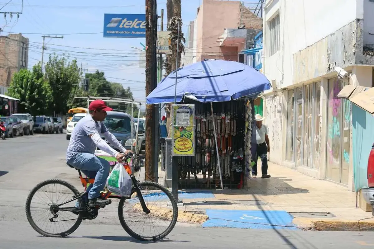 Se anticipan temperaturas altas y cielos despejados en ambas entidades.