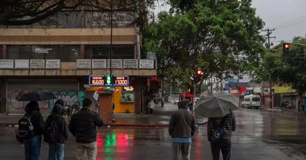 Protección Civil alerta sobre intensa actividad climática en la región.